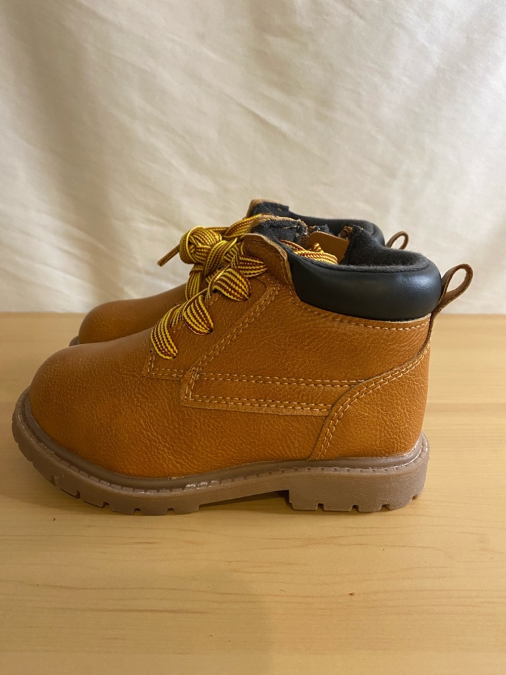 Little boy size 9 Carter's hiking boots brown